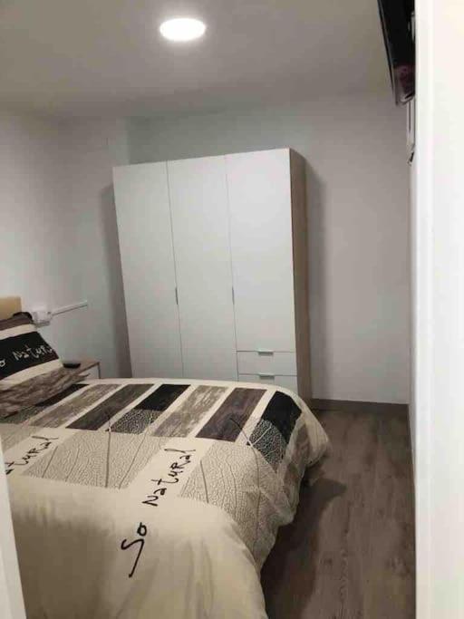Alojamiento Karina Apartment Les Exterior foto